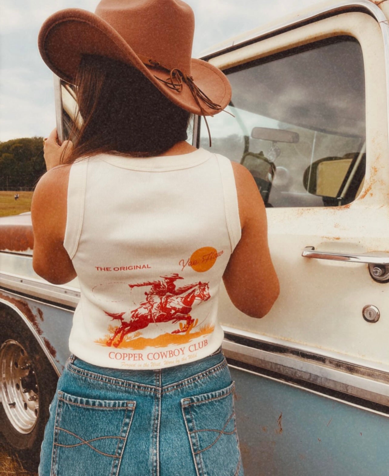 Signature Copper Cowboy Club Ribbed Cropped Tank - Ecru